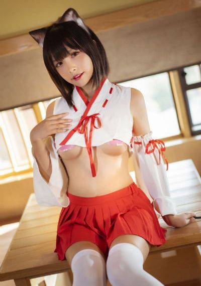 围屋里的桃花电视剧全集在线观看_无删减完整版在线观看