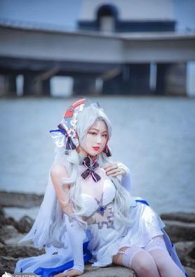 公交车上夹我揉我奶老头在线观看_高清高清免费观看