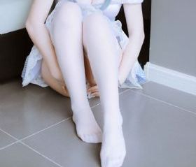 老董大战戴若希_BD英语HD高清在线观看